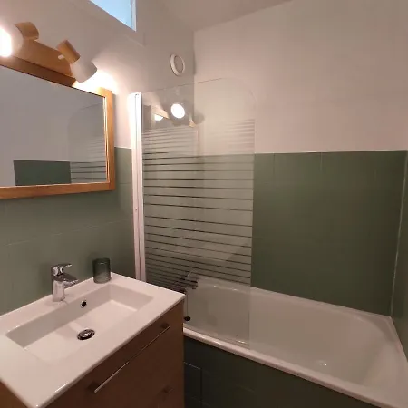 Cosy Lary Village Apartment