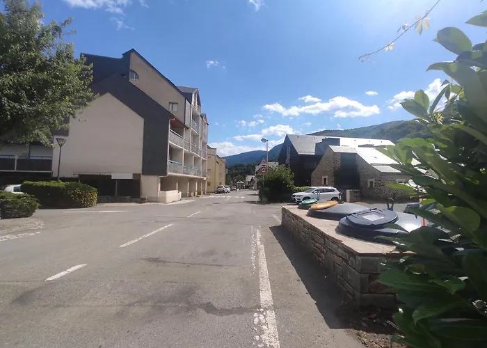 Cosy Lary Village * 圣拉里苏朗